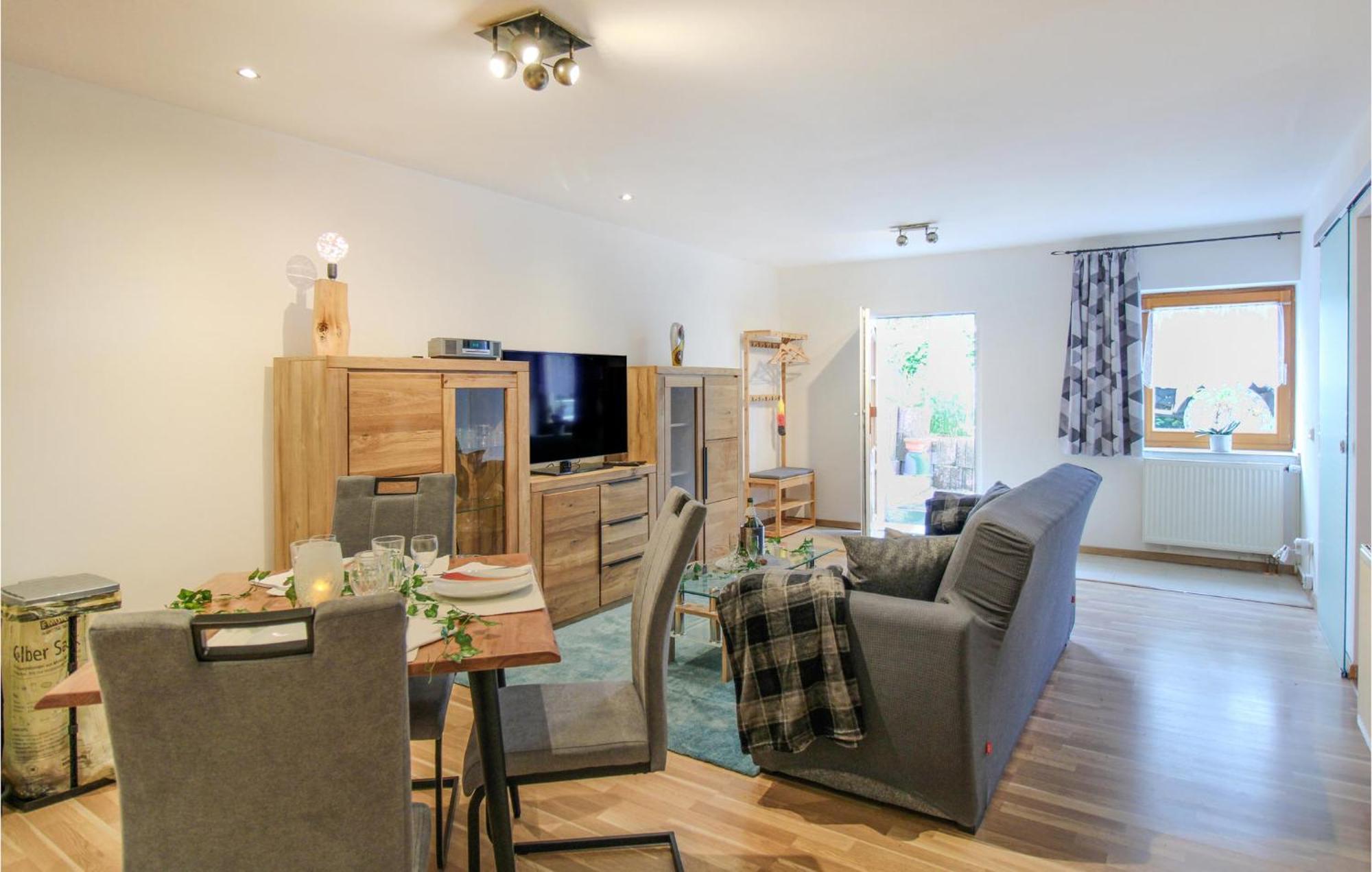 Stunning Apartment In Deggingen With Wifi ภายนอก รูปภาพ