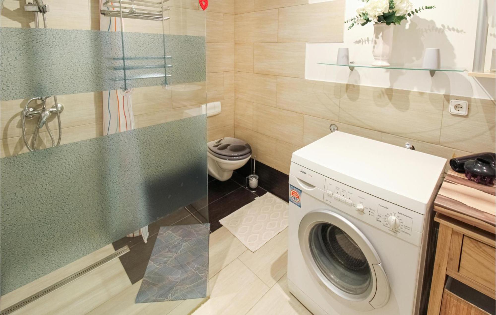Stunning Apartment In Deggingen With Wifi ภายนอก รูปภาพ
